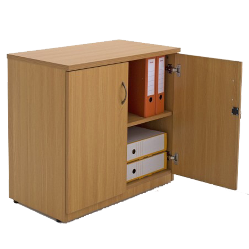 Armoire de bureau à portes battantes, offrant un rangement spacieux et sécurisé pour les documents et fournitures de bureau.